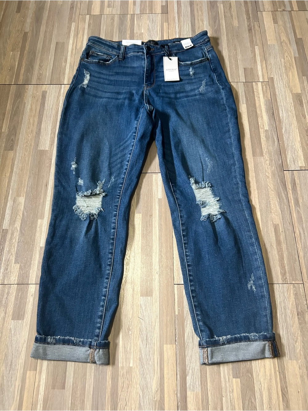 NWT Judy Blue Mid Rise Cropped Jeans Distressed Slim Fit Size 11/30